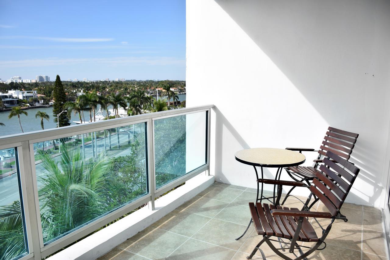 Oceanfront Contemporary Aparthotel Miami Beach