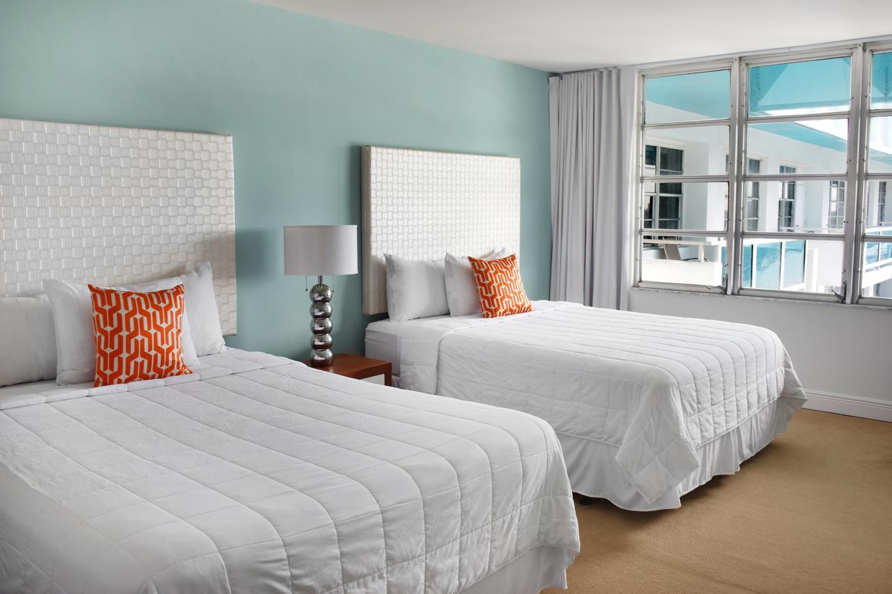 Oceanfront Contemporary 4*