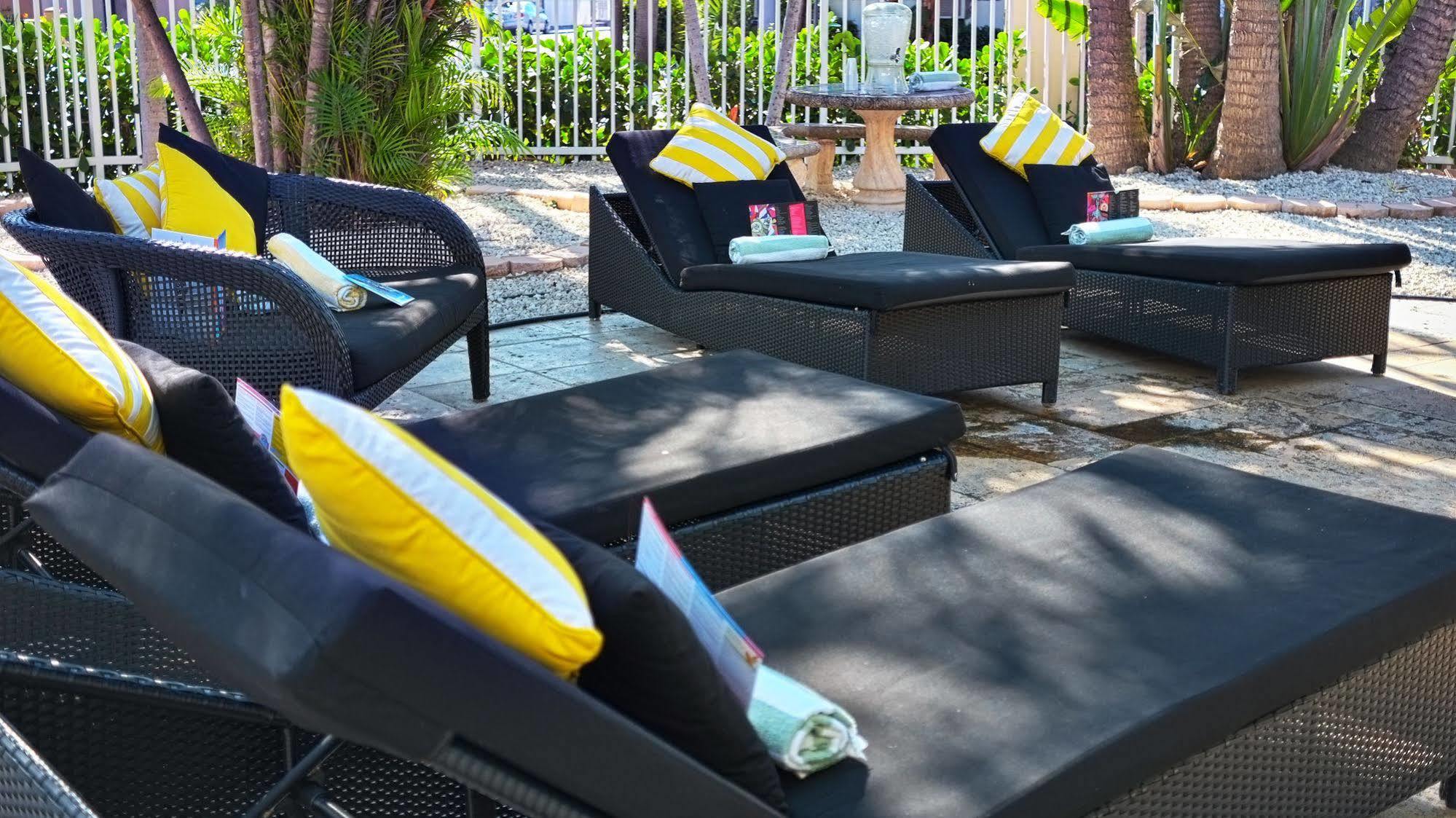 Hotel Beachside 3*
