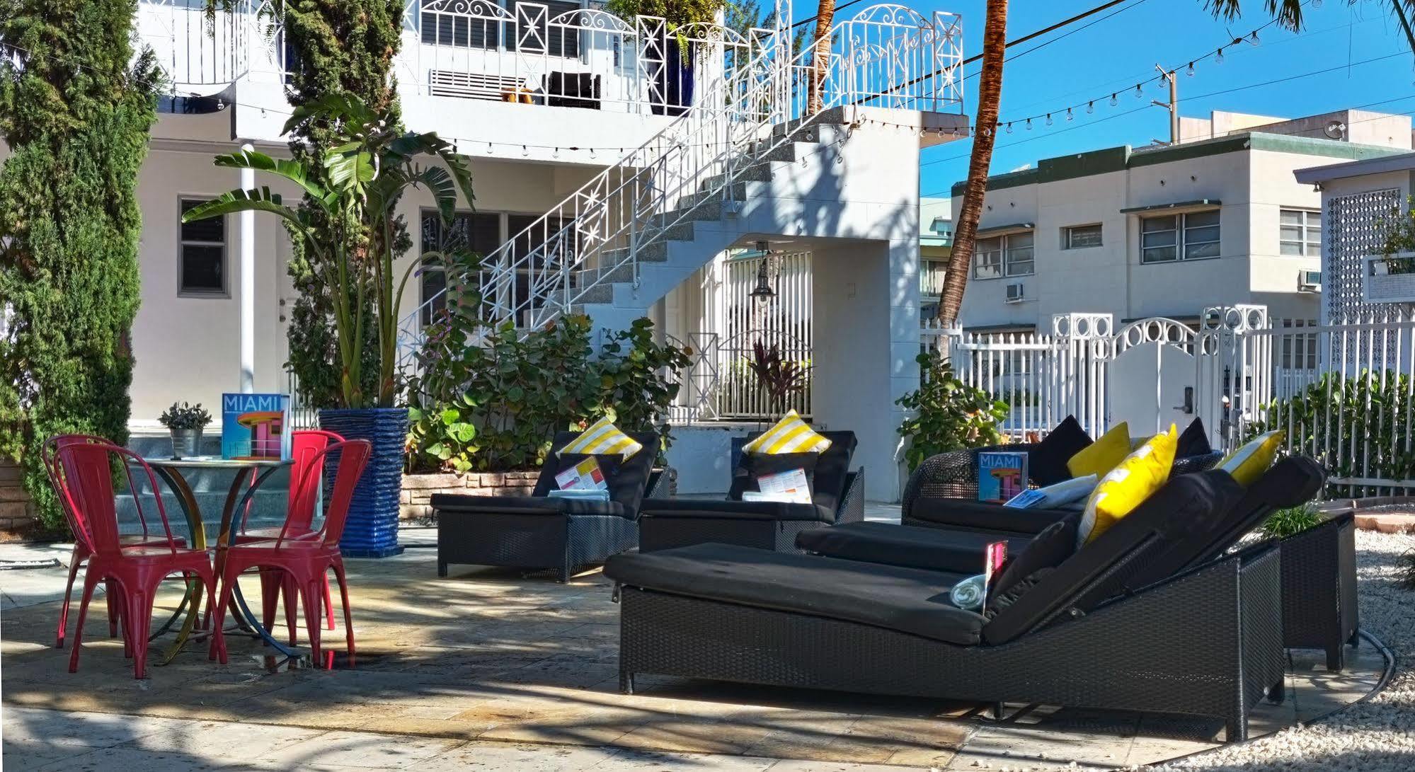 Hotel Beachside 3*