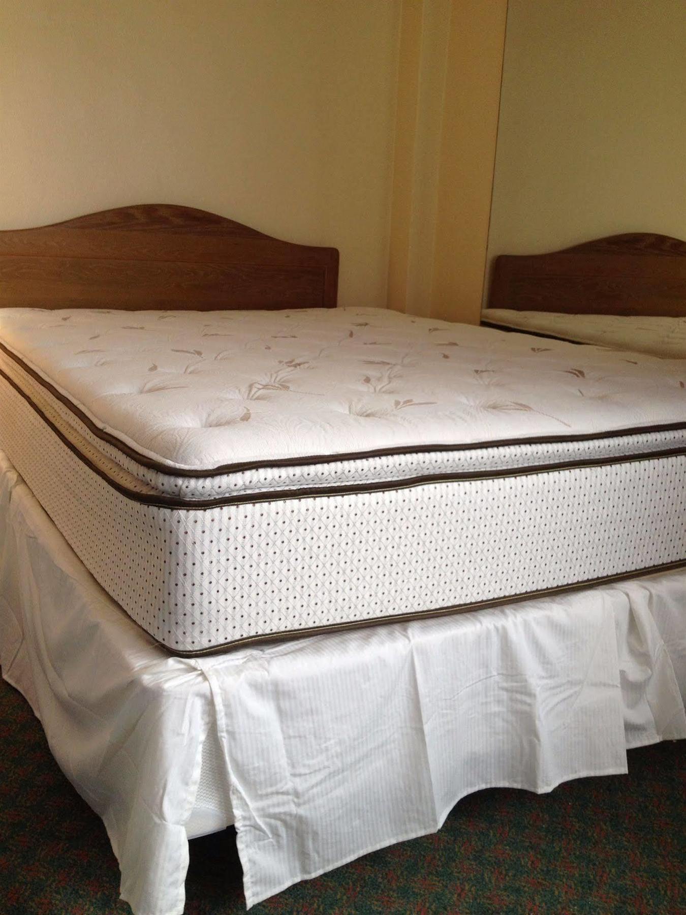 Parisian Hotel 2*