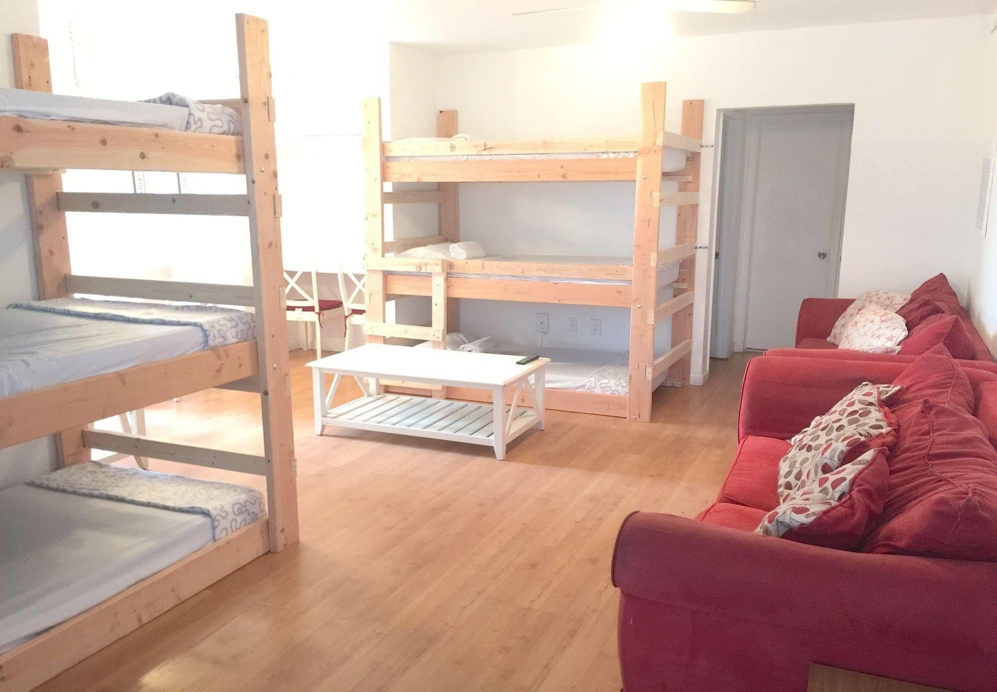 Bikini Hostel, Cafe & Beer Garden (adults Only) Miami Beach