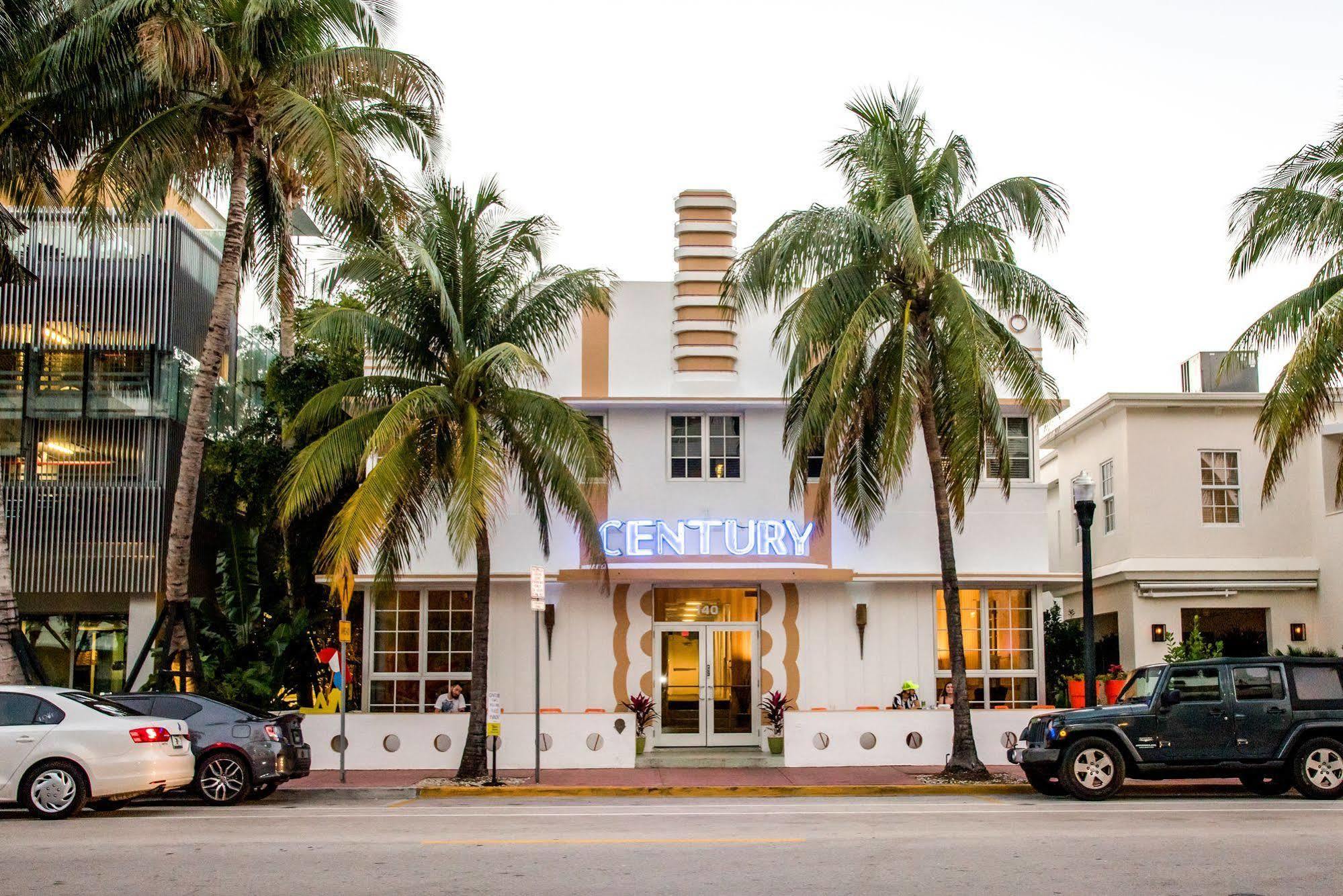 Century 3* Miami Beach