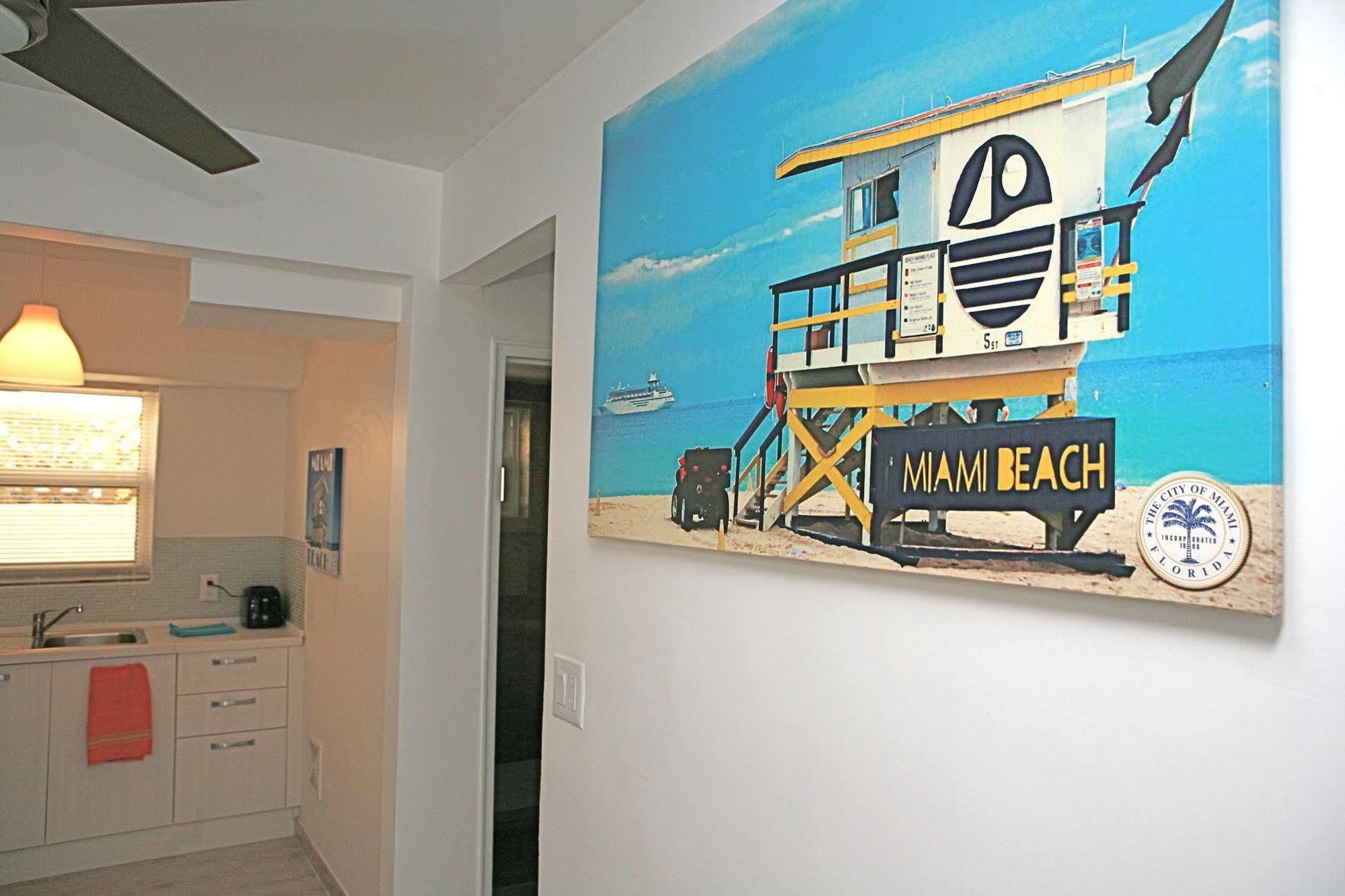 Juliana Club 3* Miami Beach