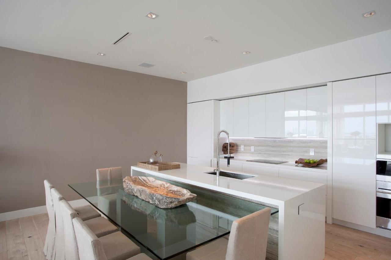 The Retreat Collection At 1 South Miami Beach