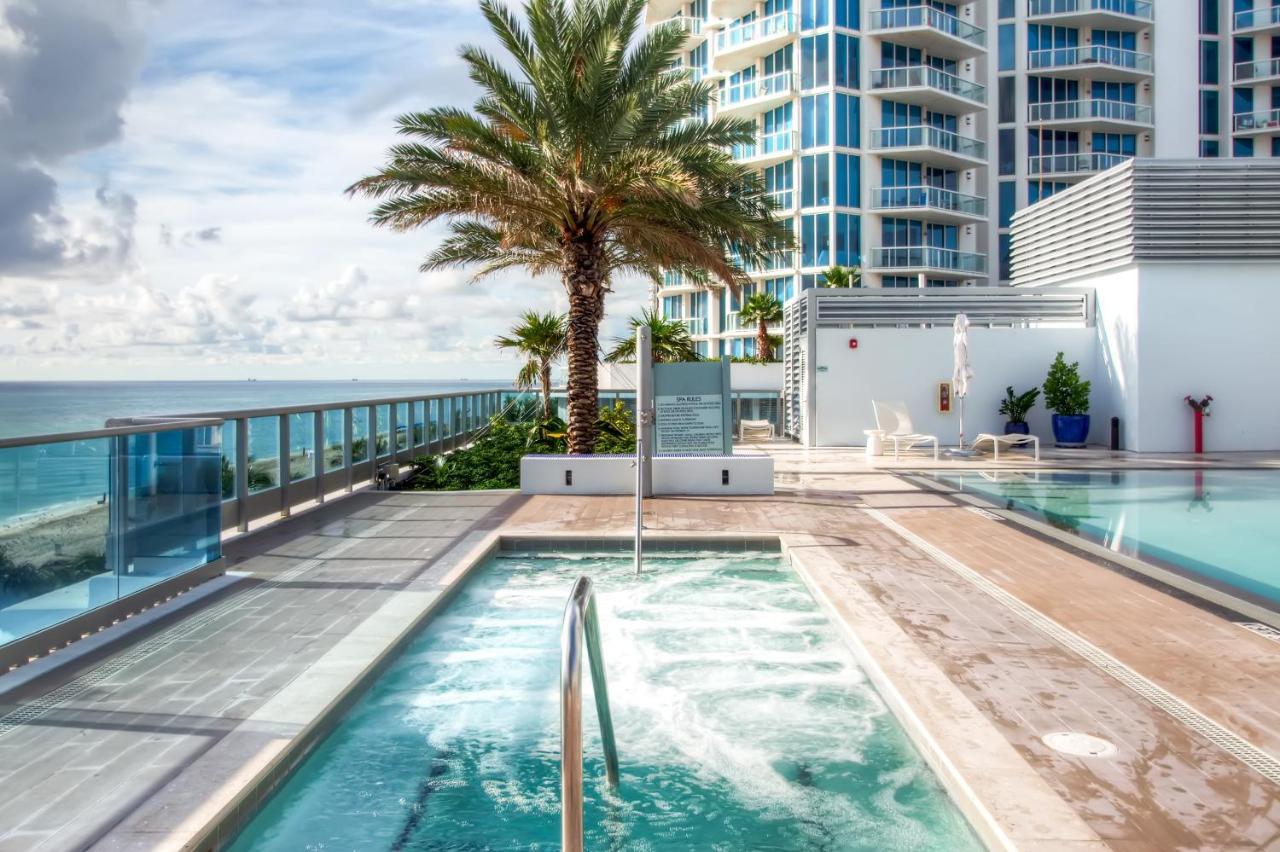 Churchill Monte Carlo Miami * Miami Beach