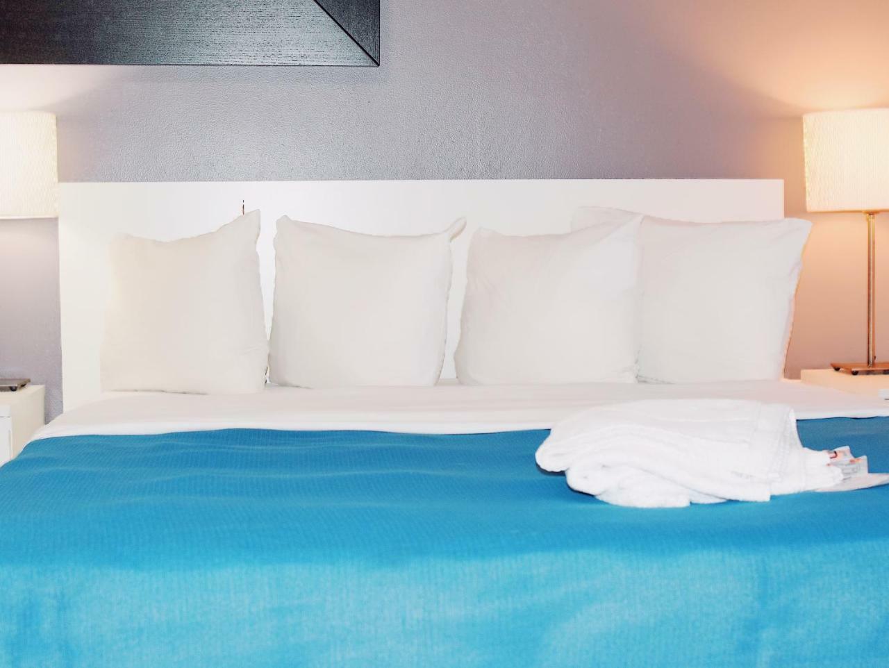 Princess Ann Hotel 2*