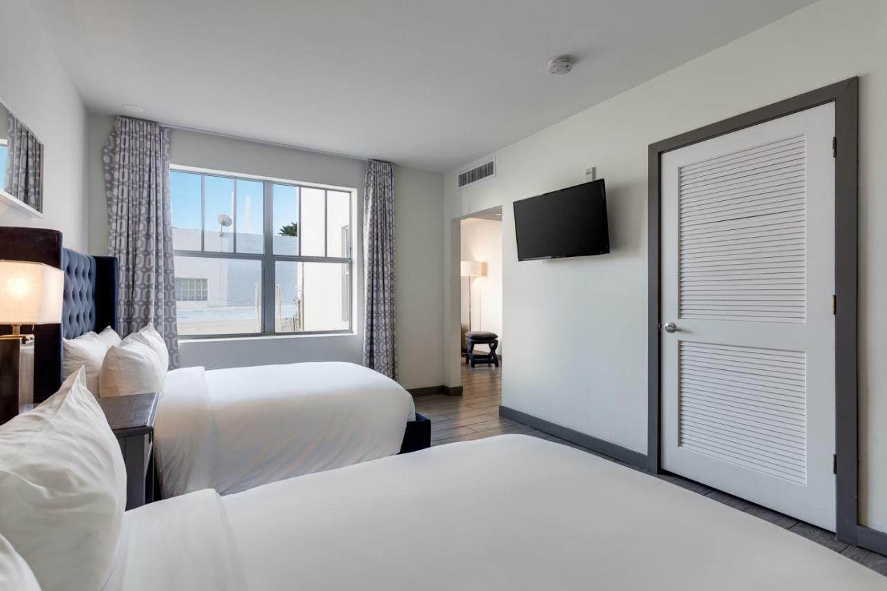Clinton South Hotel