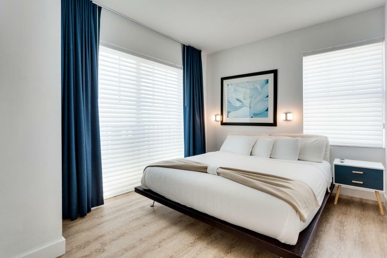 Hotel Congress Suites At The Strand Miami Beach