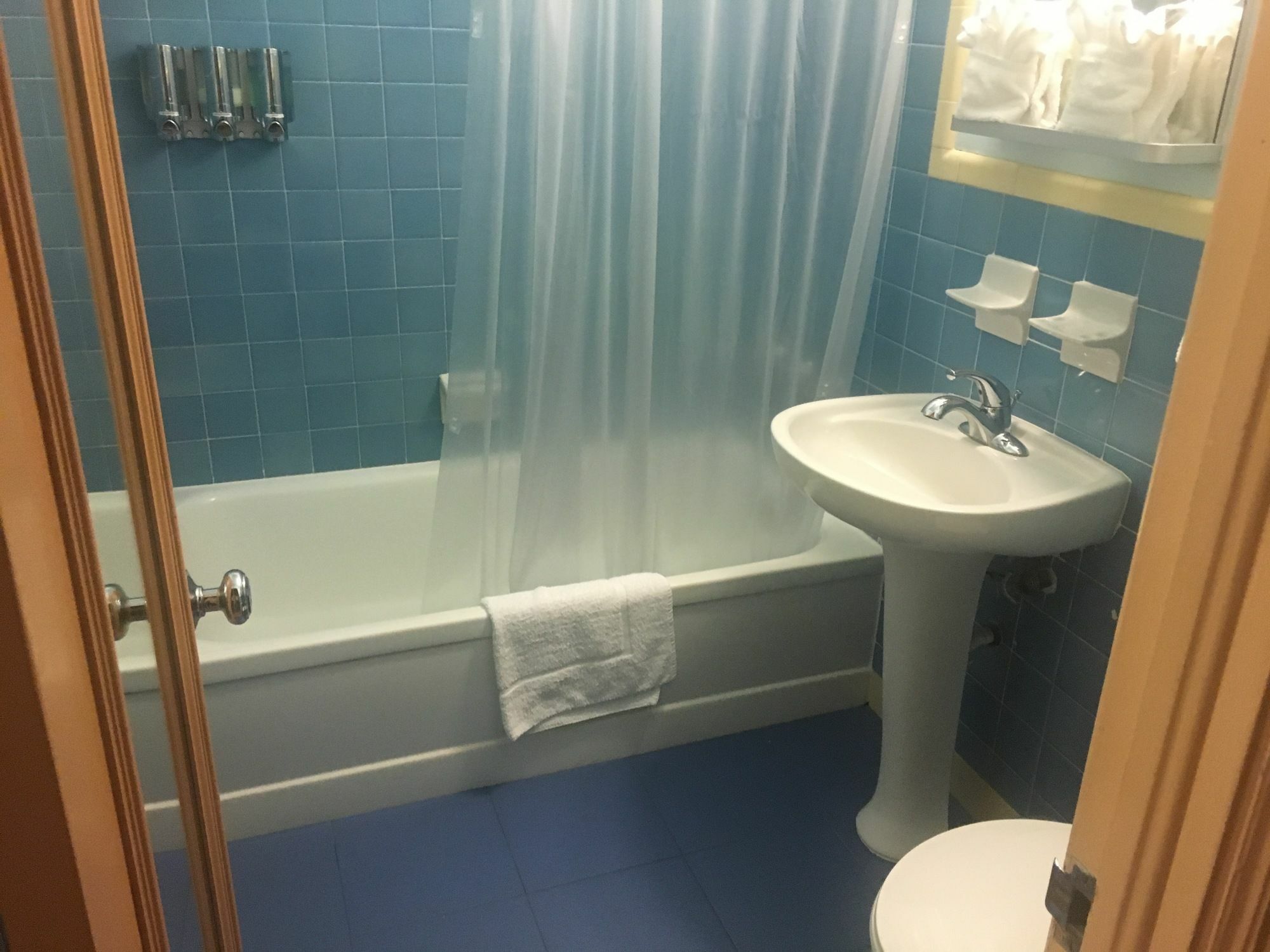 Viscay Hotel