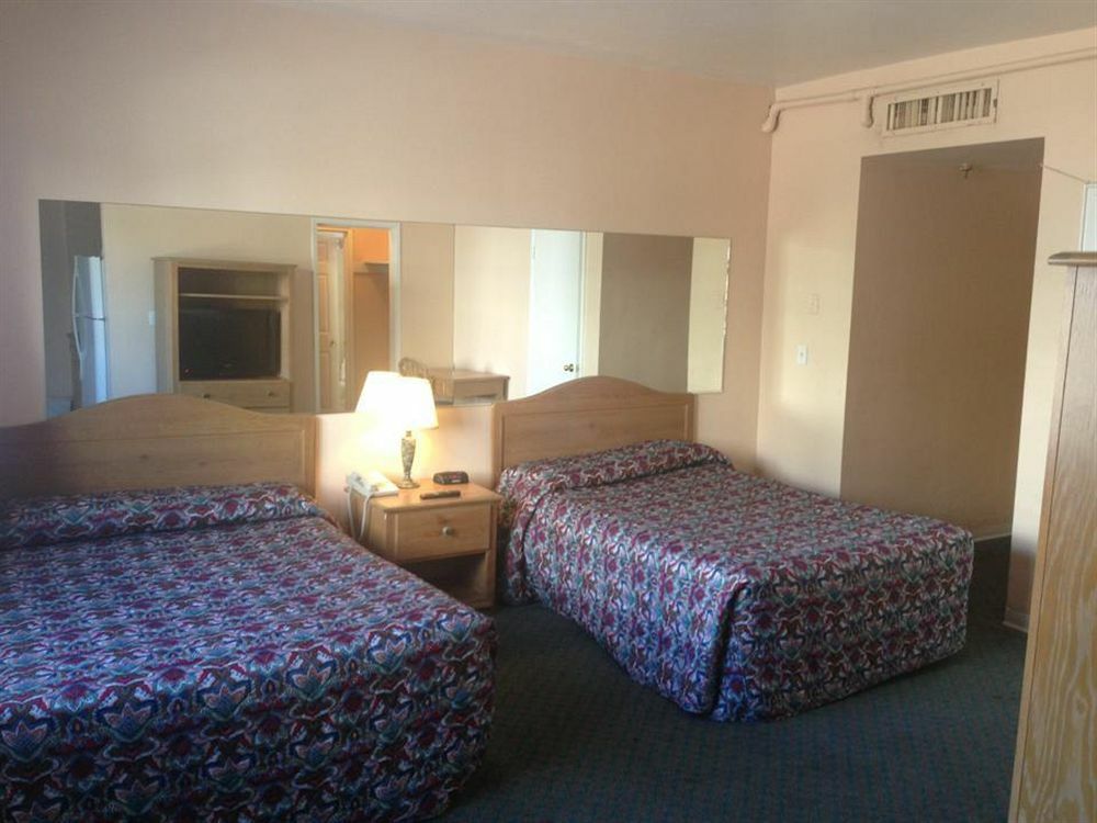 Hotel Geneva Miami Beach