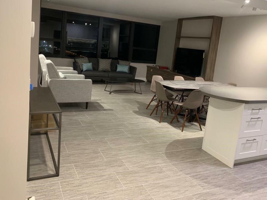 Appartamento Beachfront Suites *
