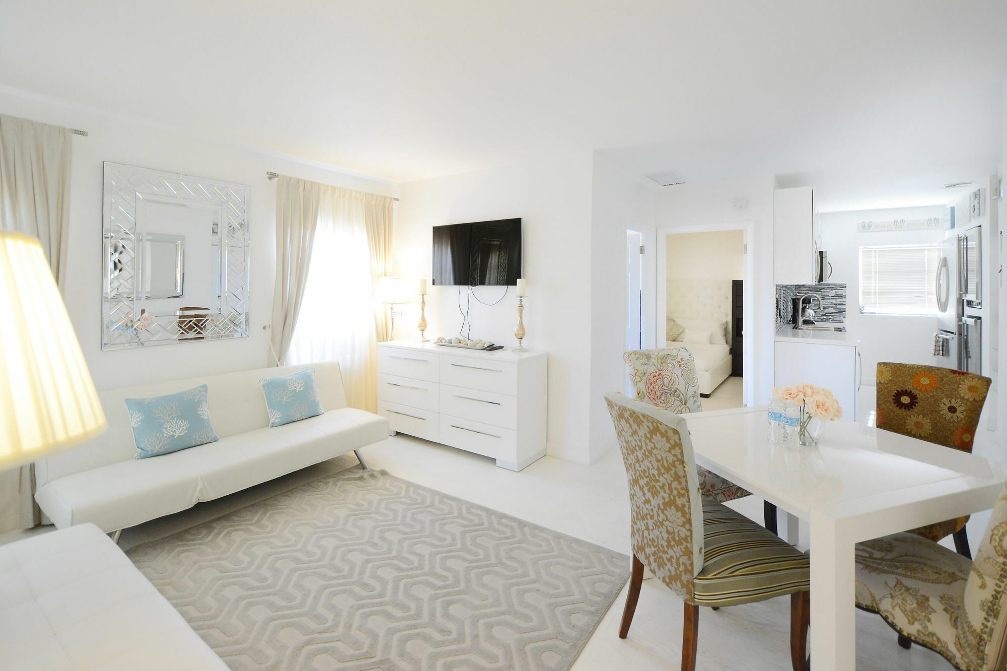 Sunrise Court Apartamento *