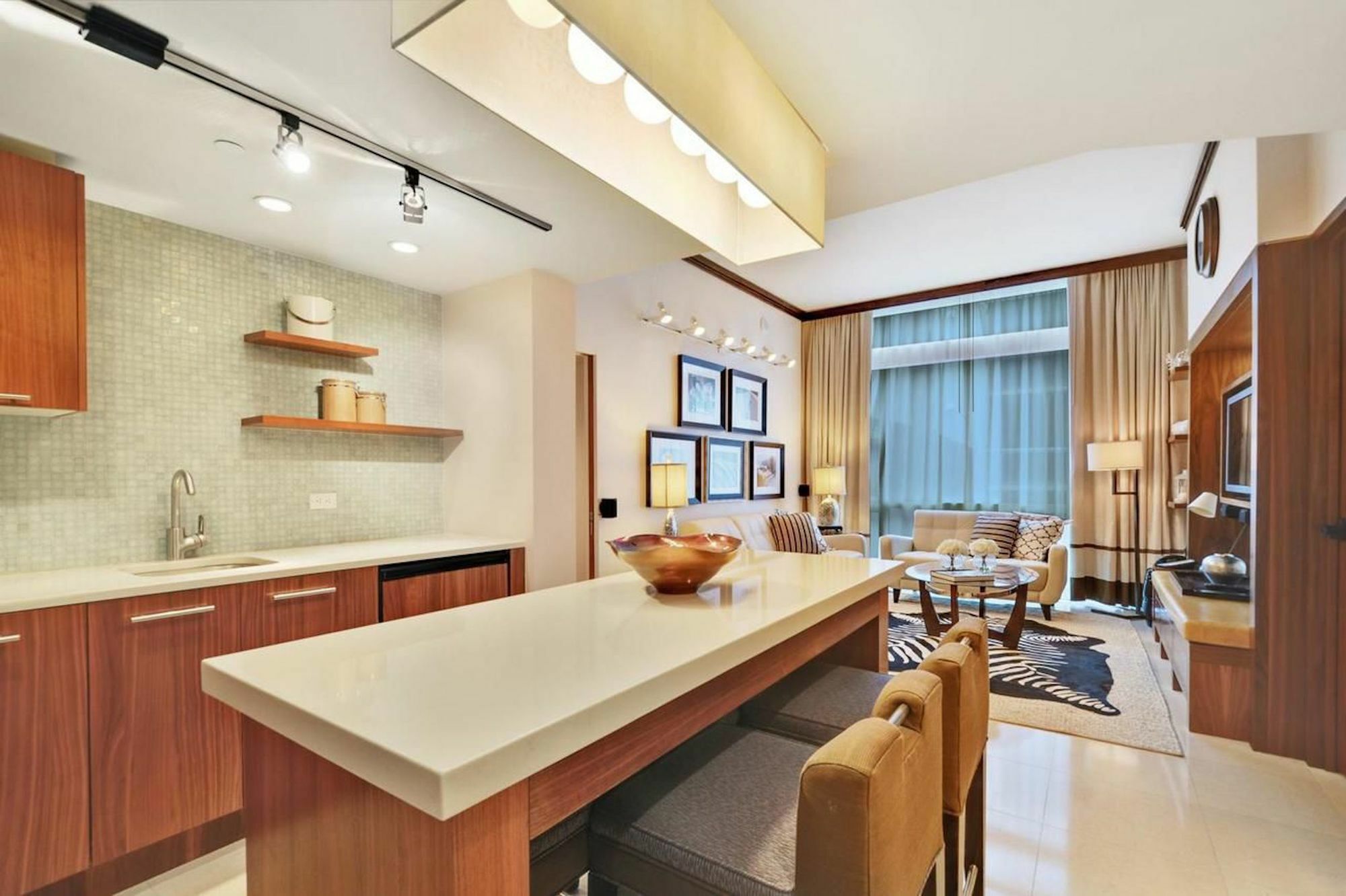 Oceanfront 2br In North By Sonder Apartamento Miami Beach