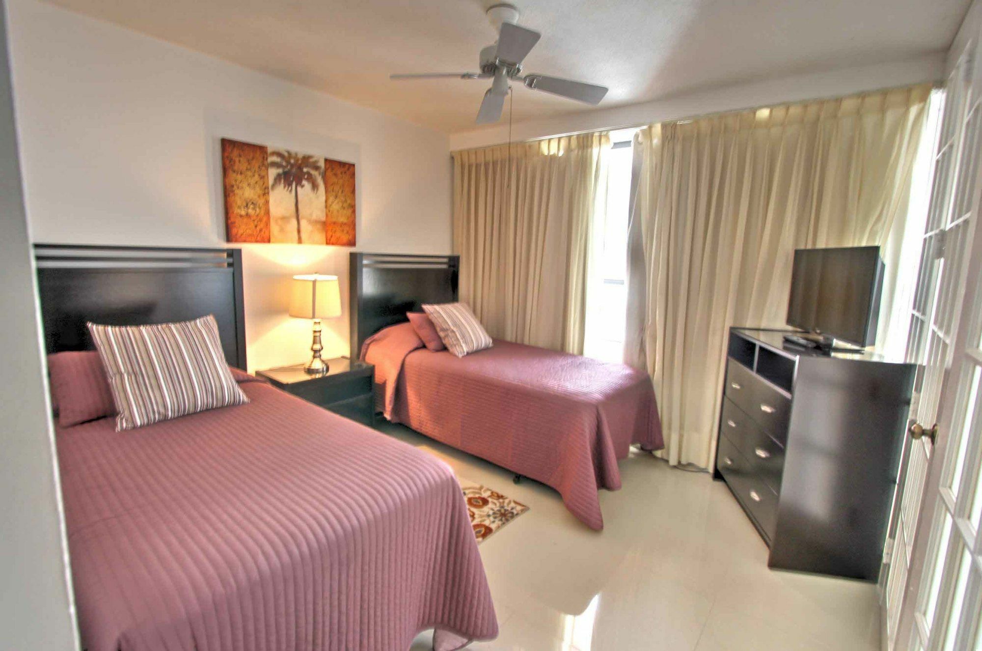 Hotel Private By Vacations On Miami
