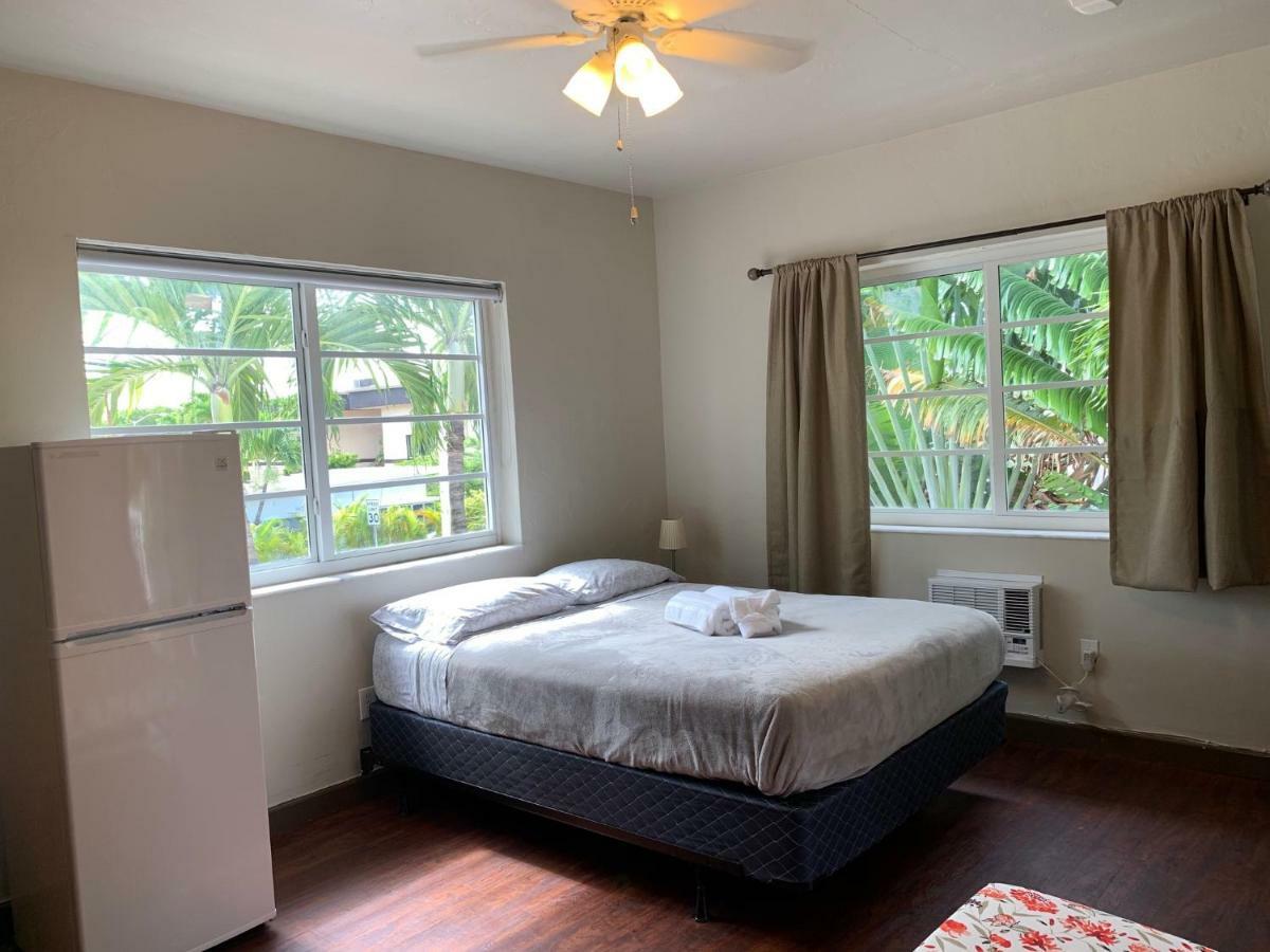 Hotel Beach Corner
