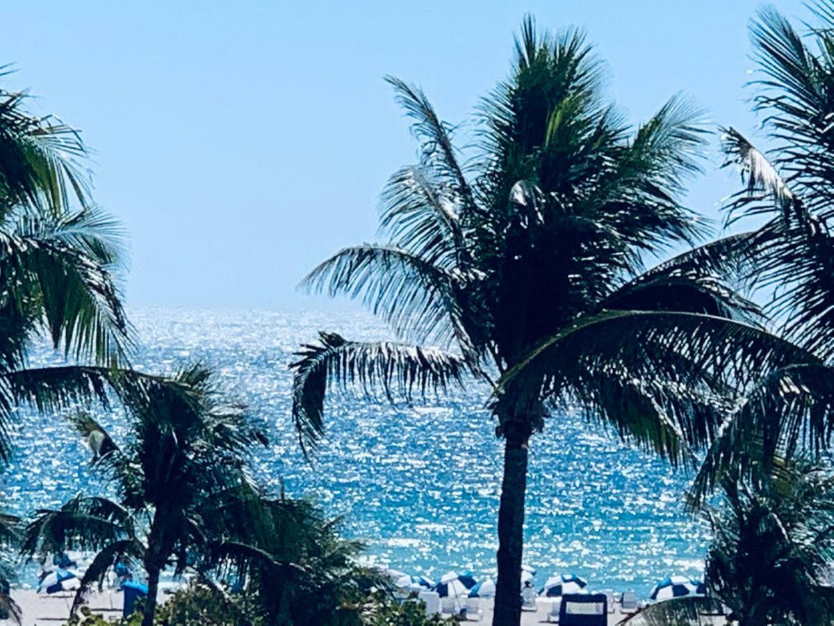 Luxury White Loft On Ocean Drive-south With A View Apartment