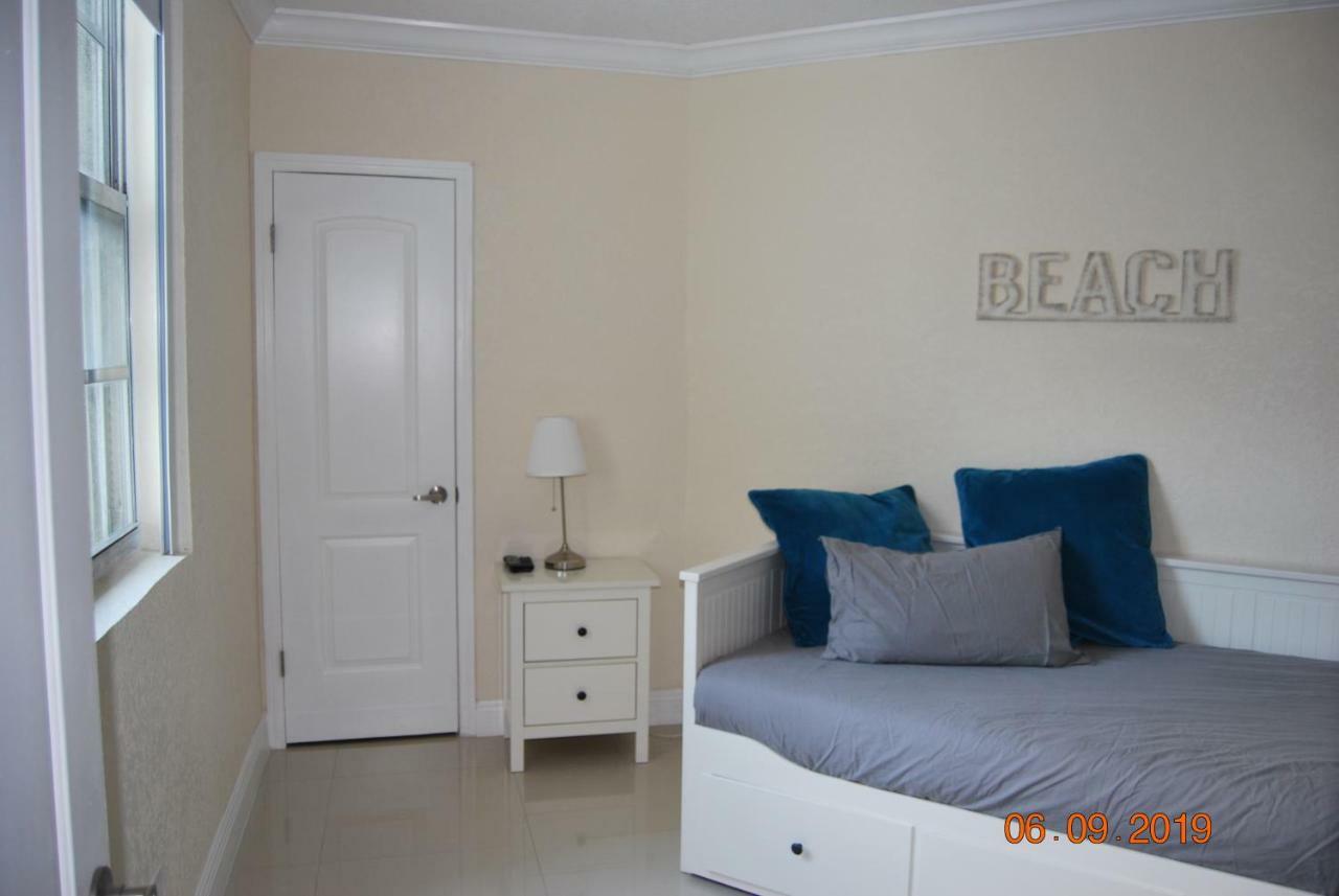 Ocean Reserve Piso 7 Str-310 * Miami Beach