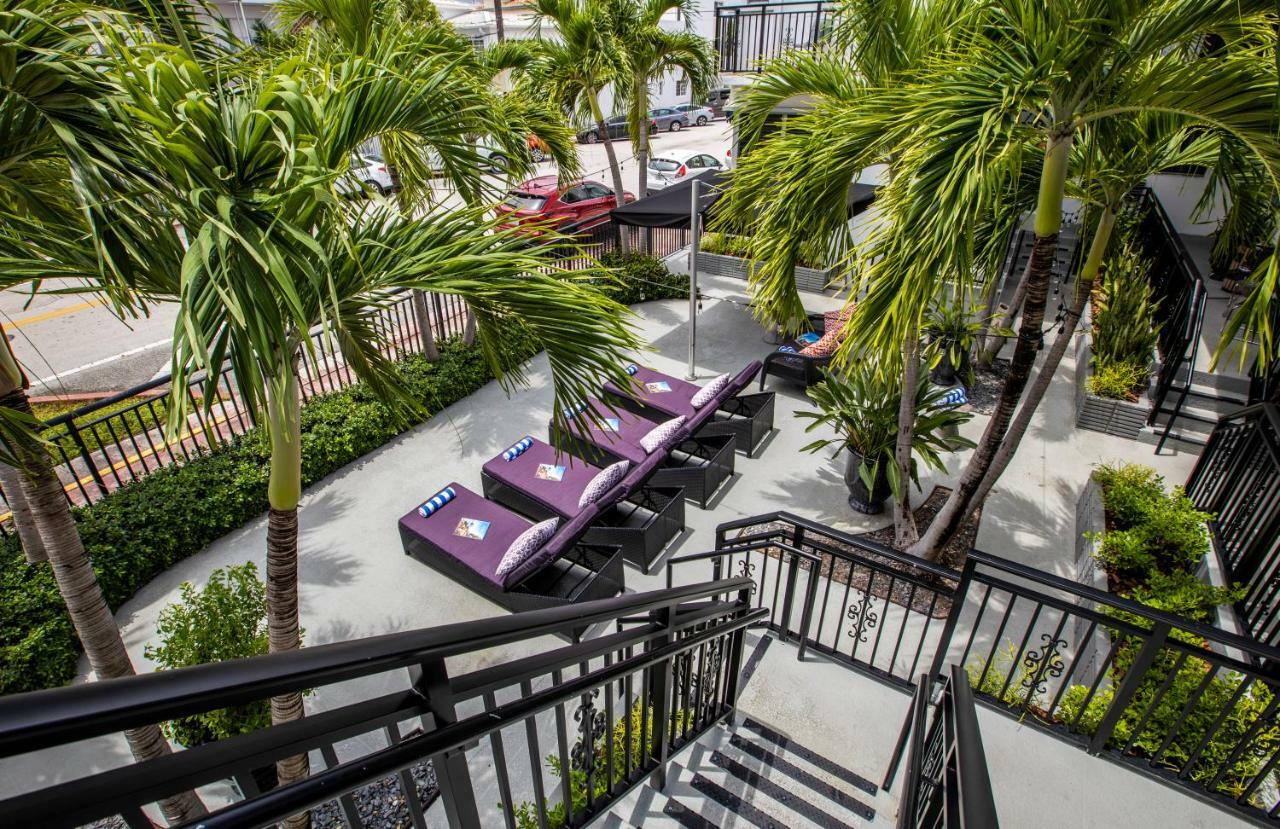 Hotel Beachside