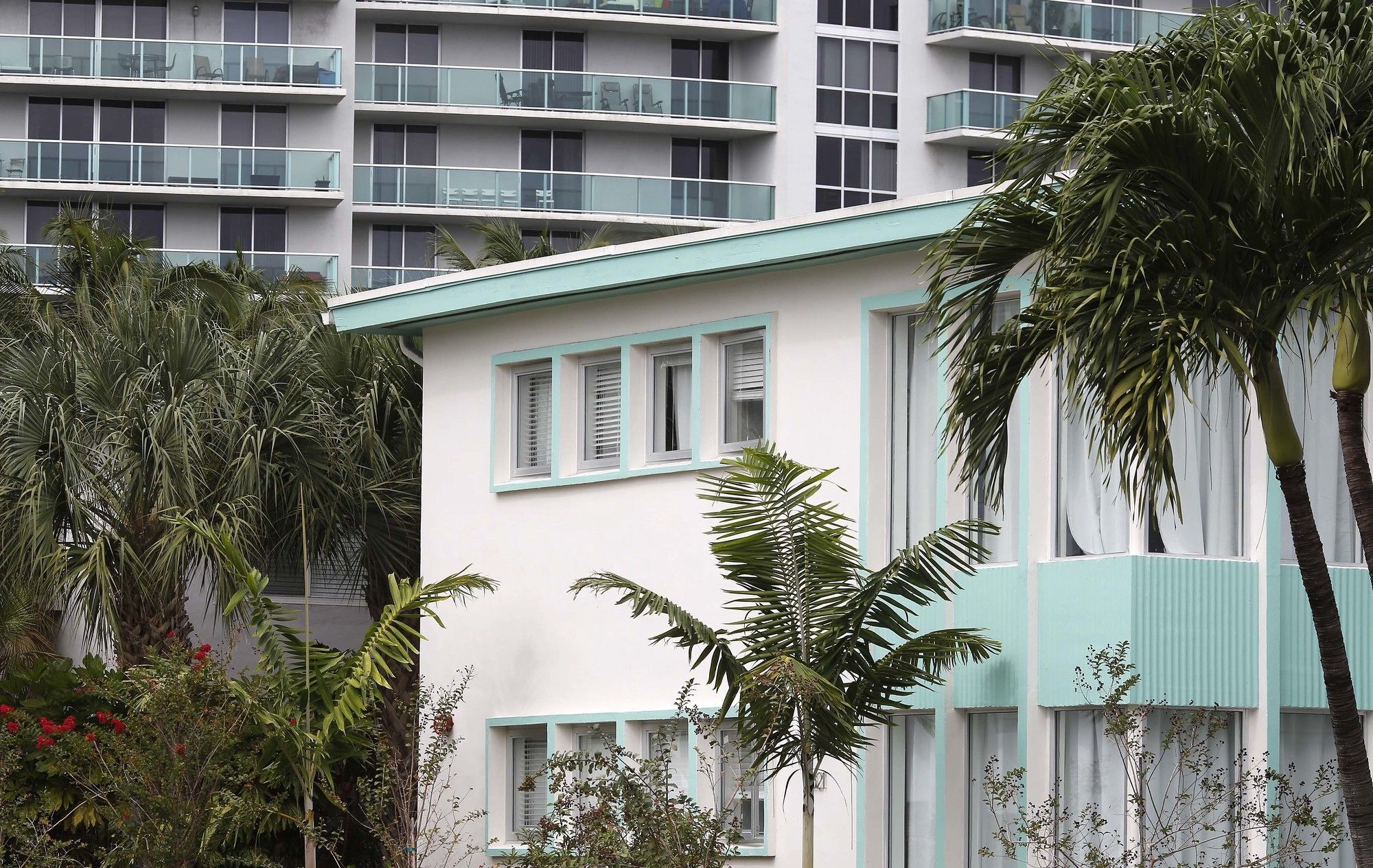 Miami South Apartment *