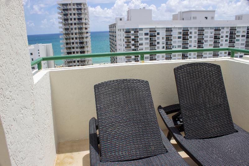 Hotel Casablanca On The Ocean West Tower Miami Beach