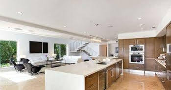 Mercy 3* Miami Beach