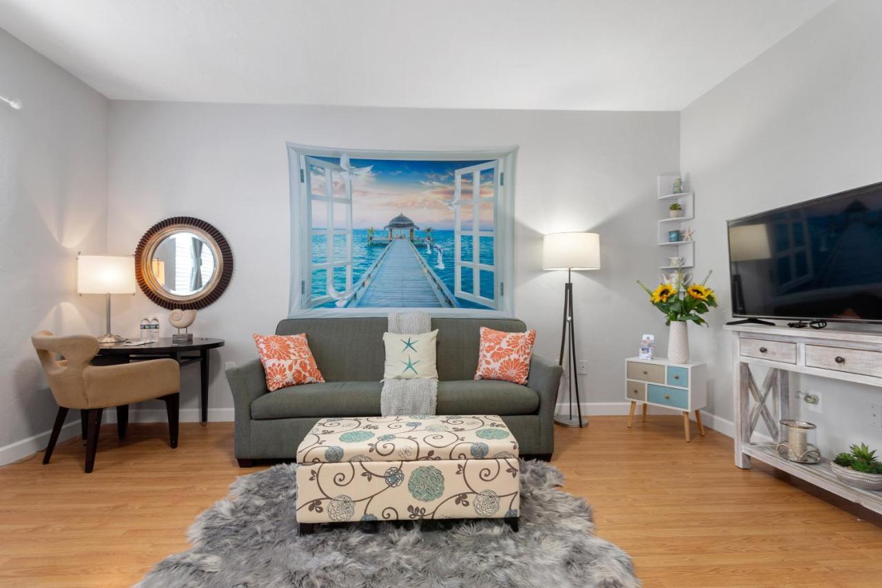 Ensuite Apt On Collins Ave Apartamento Miami Beach