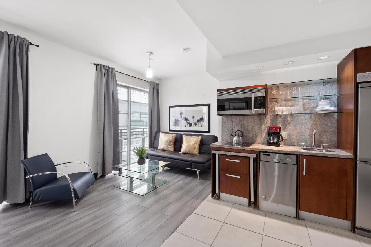 Apartment Ocean Drive With Rooftop Pool, South Beach, Miami *