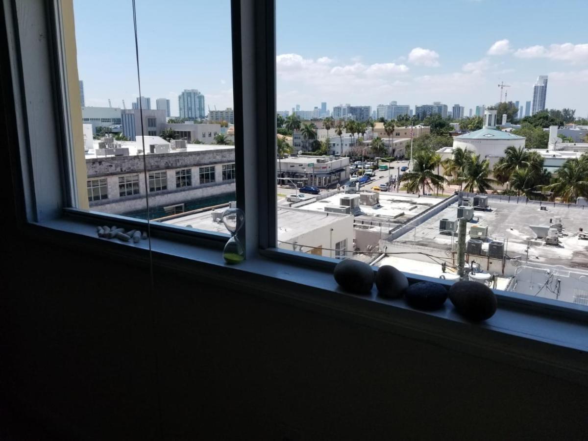 Amethyst * Miami Beach