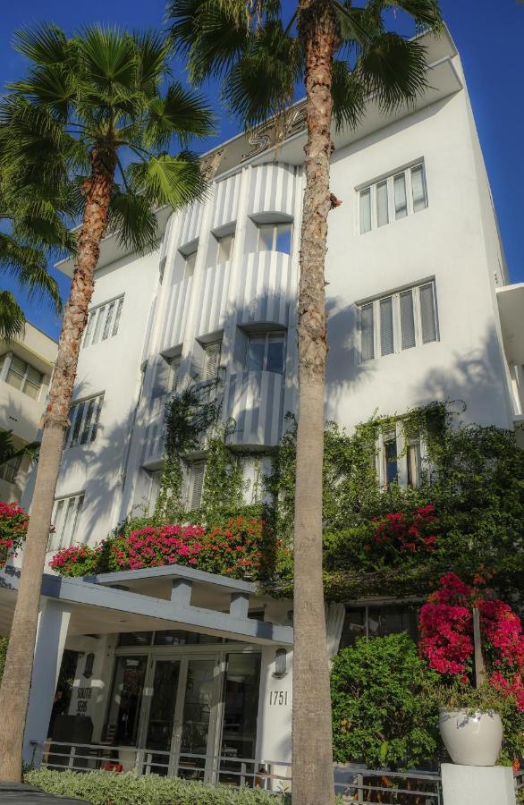 Resort South Seas