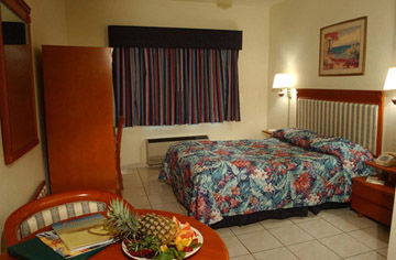 Tudor Hotel & Suites Hotel 2*