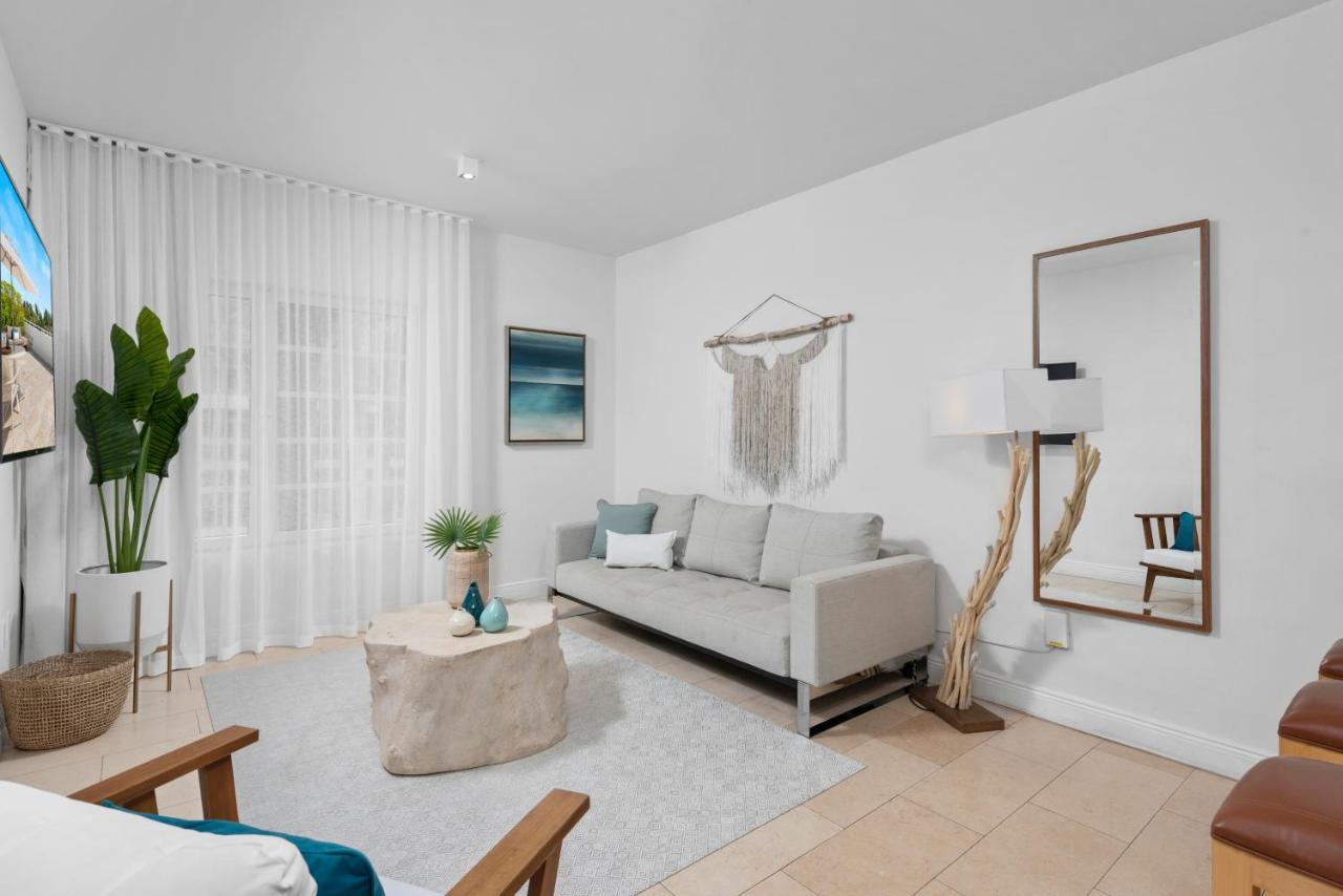 Hotel Bentley South Miami Beach