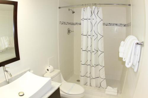 Oceanfront Contemporary Aparthotel Miami Beach