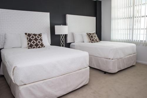 Oceanfront Contemporary 4*