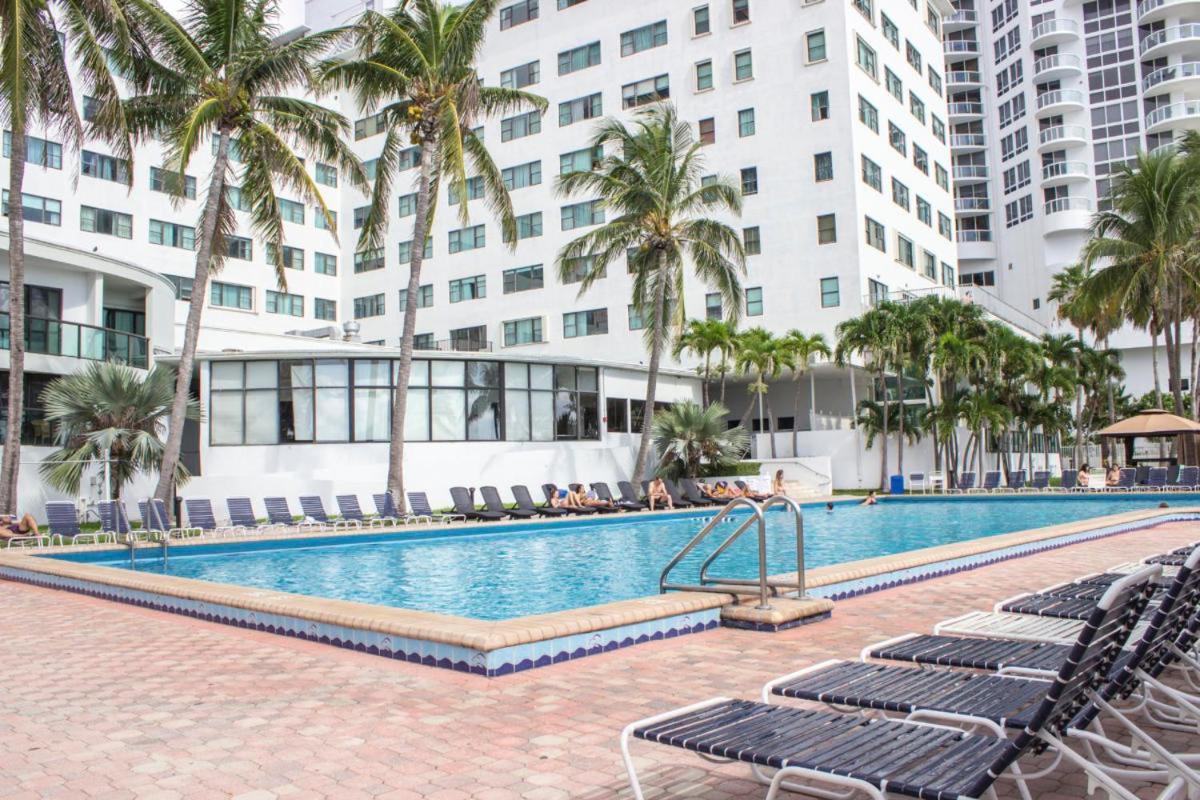 Sixty Sixty Hotel : Miami Beach Apartment Miami Beach