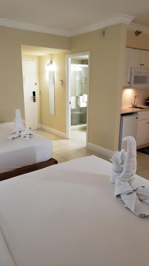 Sixty Sixty Hotel : Miami Beach * Miami Beach