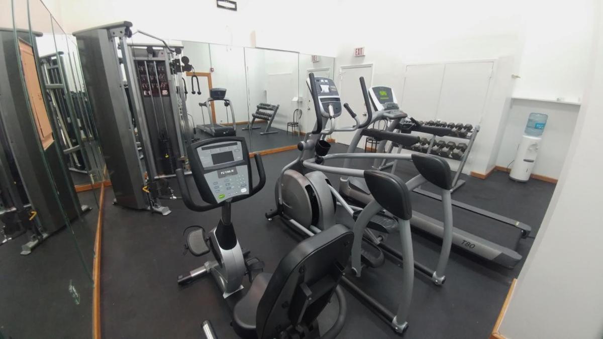 Sixty Sixty Hotel : Miami Beach Apartment Miami Beach