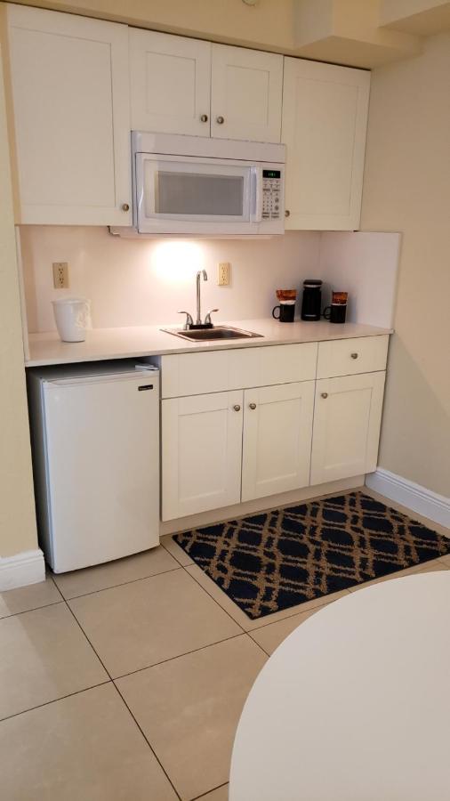 Sixty Sixty Hotel : Miami Beach Apartment *
