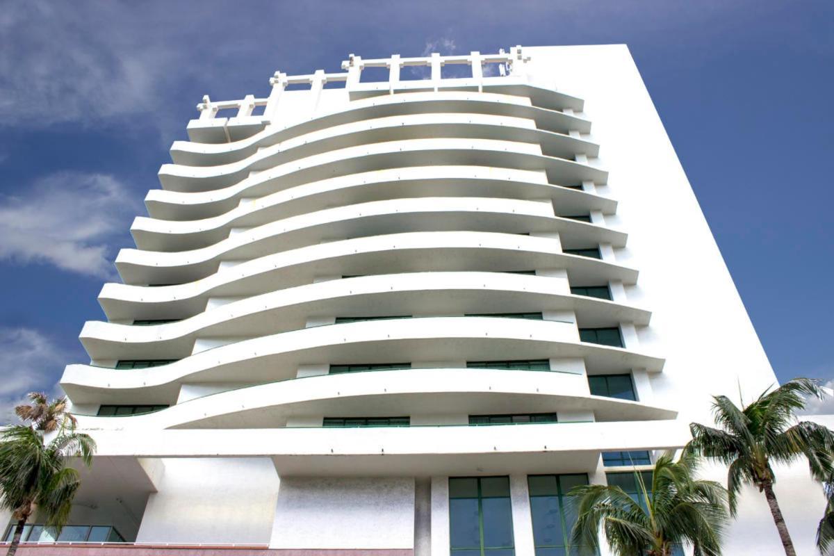 Sixty Sixty Hotel : Miami Beach