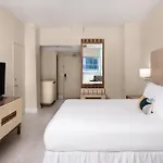 Sherry Frontenac Oceanfront