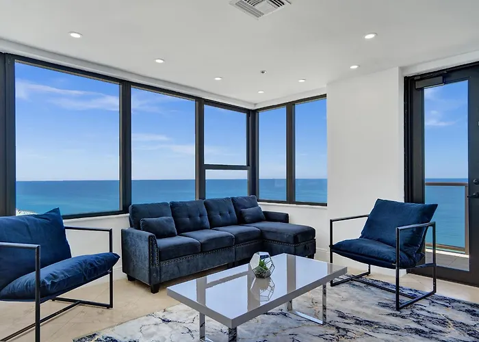 Ocean Front Penthouse 2Bd 2 Balconies Ph-2