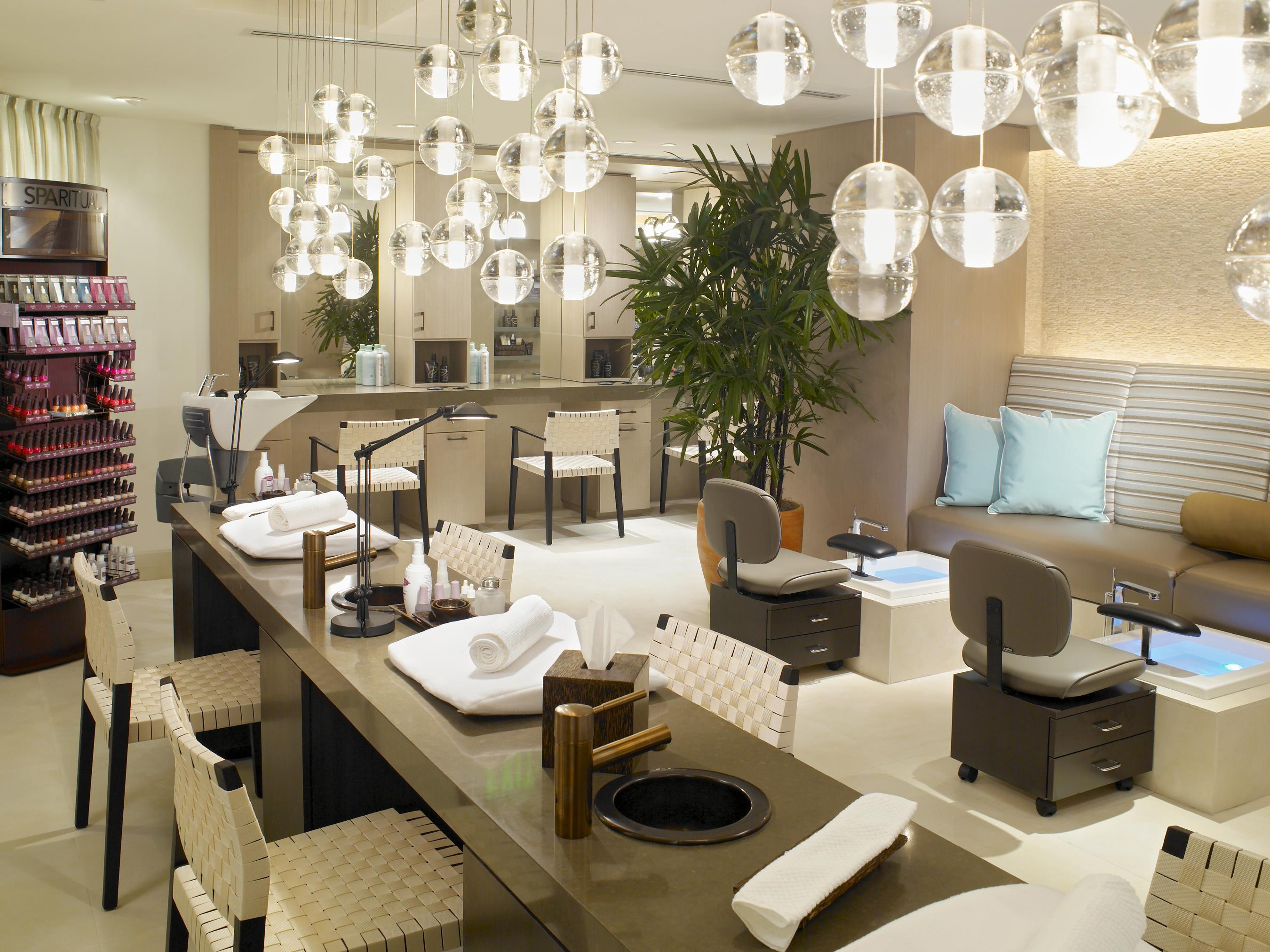 Hotel The Palms &