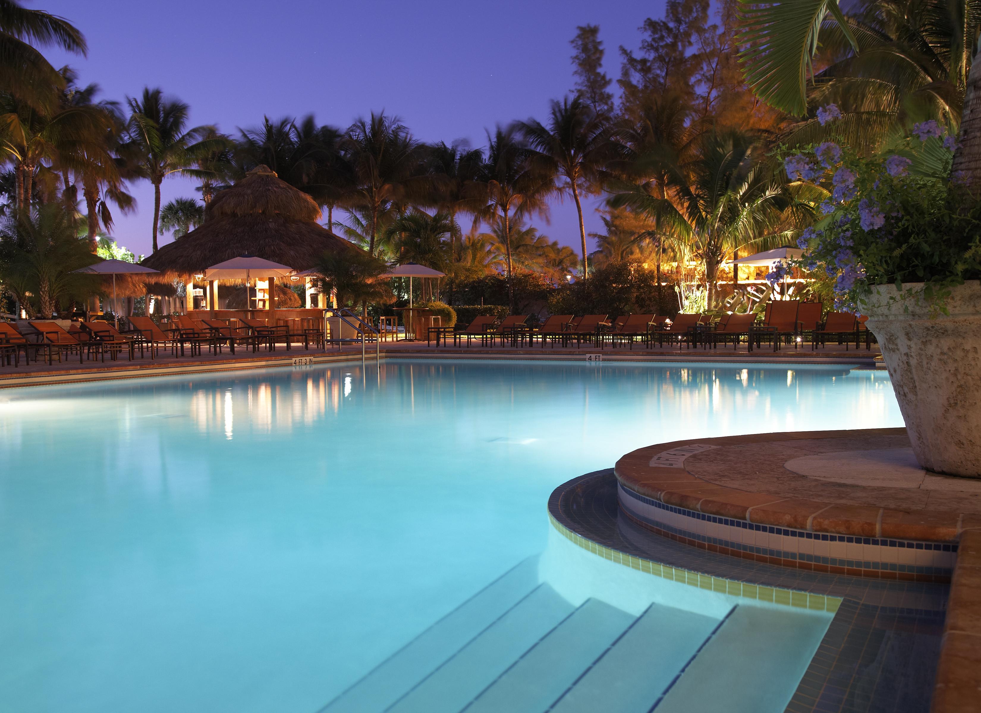 The Palms & Hotel