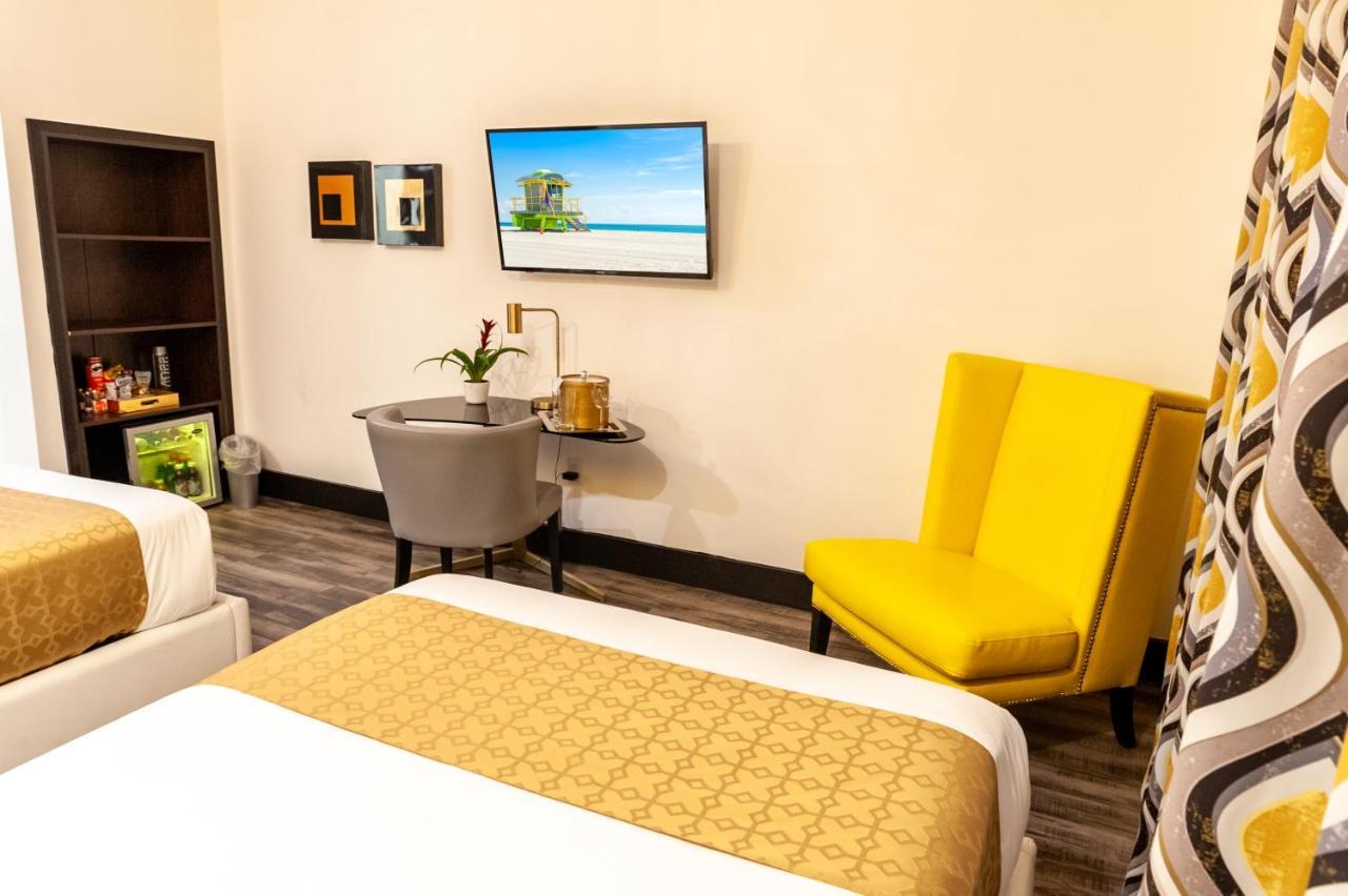 Hotel Catalina Hotel&beach Club 3*