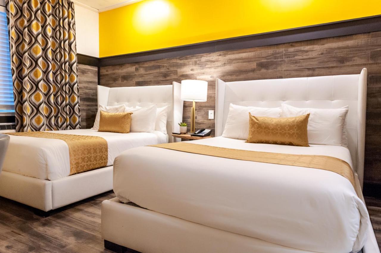 Catalina Hotel&beach Club Hotel 3*