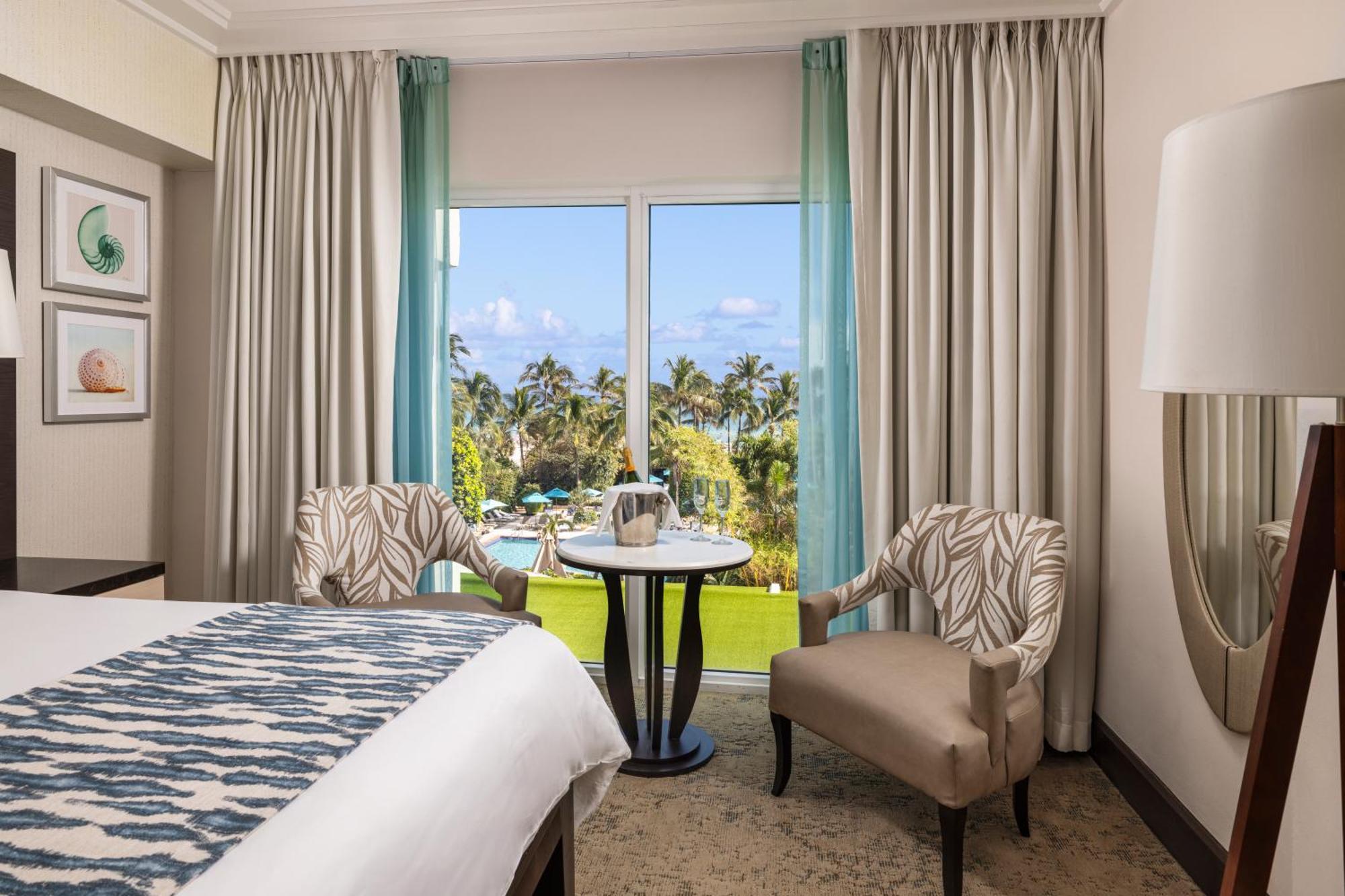 The Palms & 4*