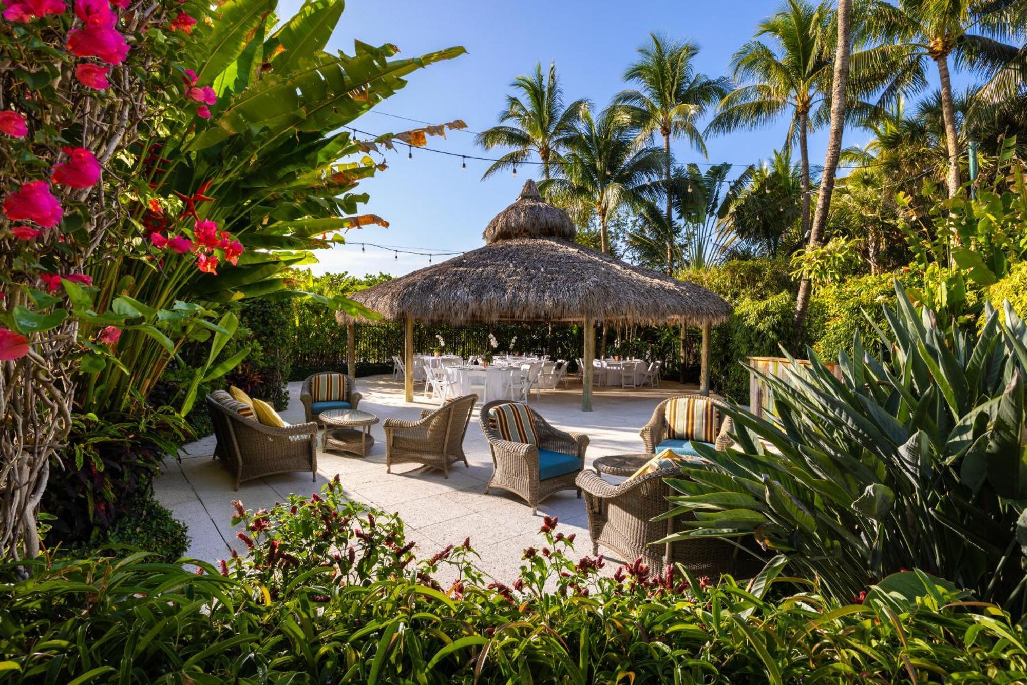 Hotel The Palms &