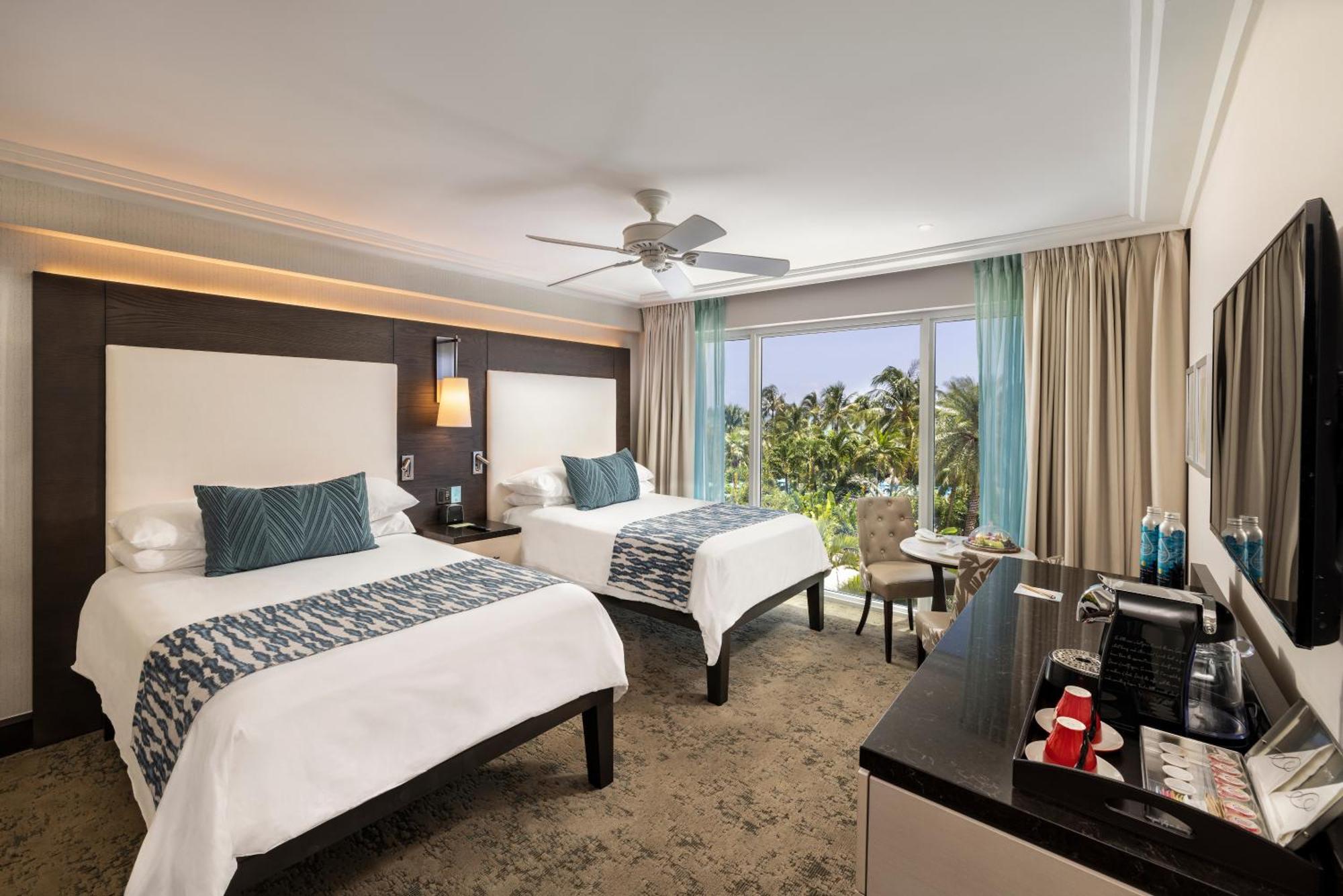 Hotel The Palms & Miami Beach