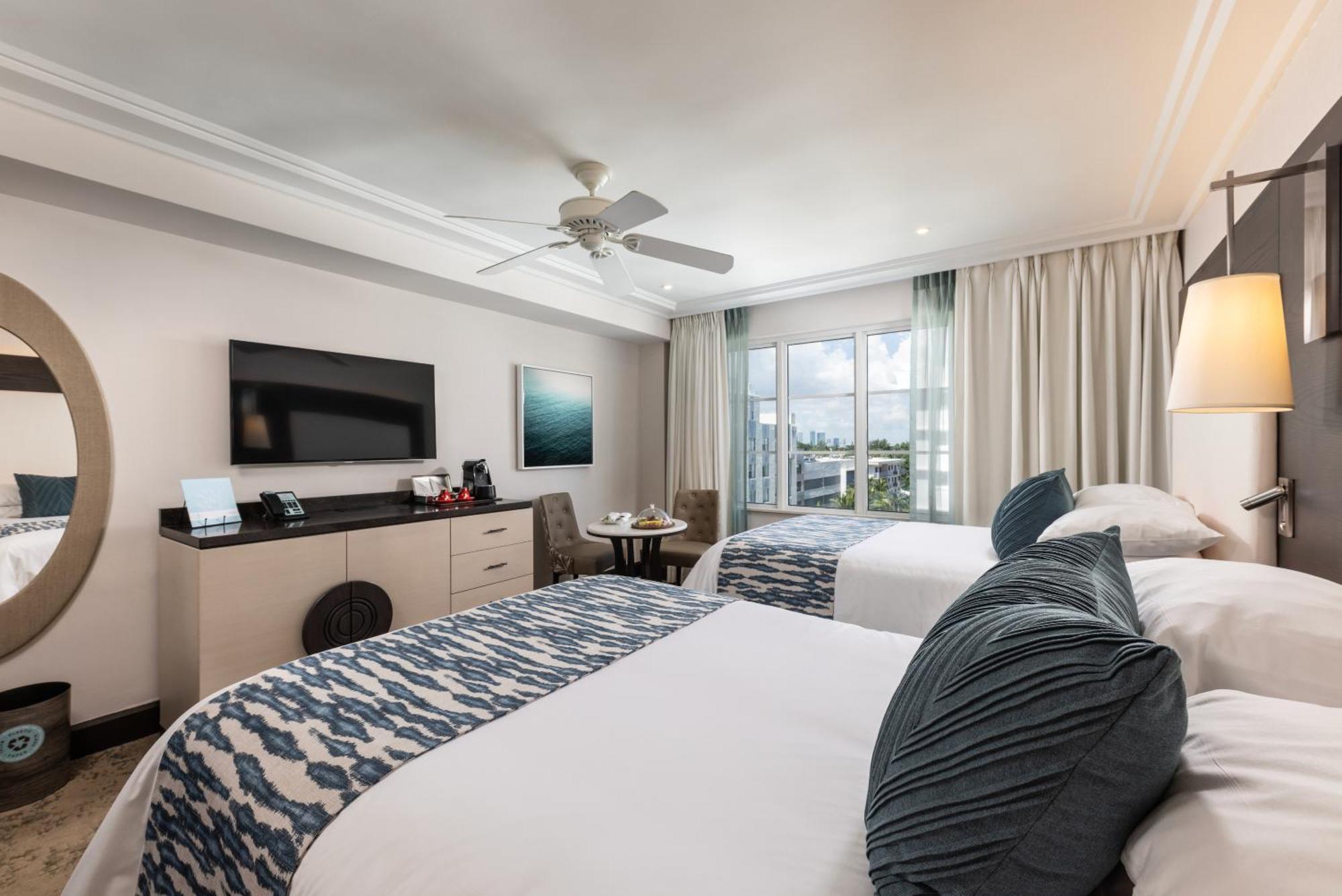 The Palms & 4*