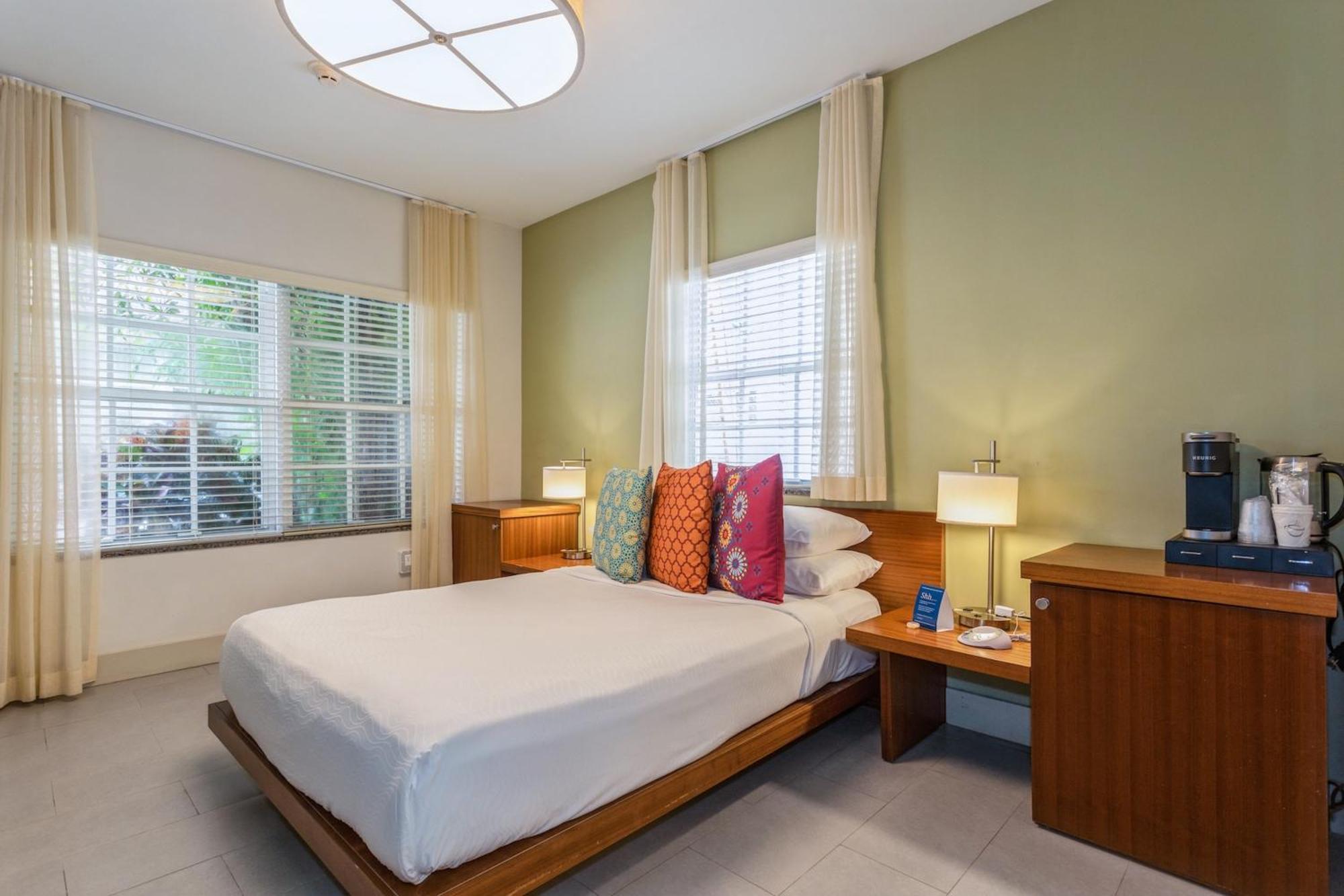Kasa El Paseo Miami Hotel 4*